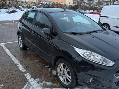 Schwarz Gebraucht 2016 Ford Fiesta Limousine | 7.300 € (Fairer Preis)