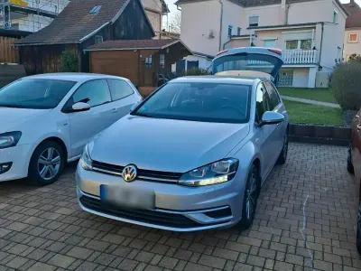 Gebraucht VW Golf VII IQ Drive 86 PS (63 kW) 2019 Silber Limousine