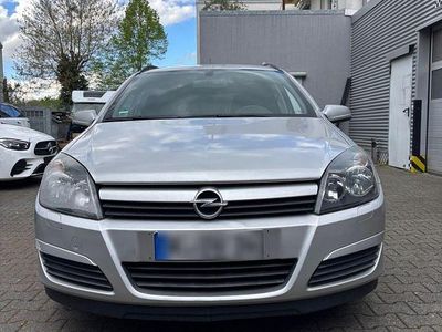 Usata Opel Astra Cosmo 105 CV (77 kW) 2005 Argento Station wagon