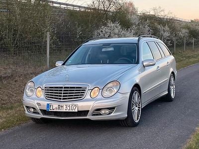 Mercedes E320