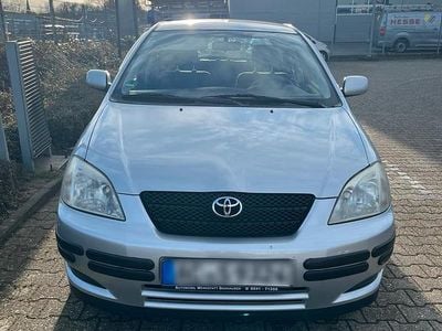 Silber Gebraucht 2002 Toyota Corolla Kleinwagen | 1.999 € (Guter Preis)