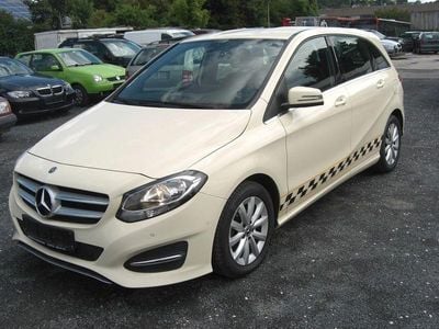 Mercedes B200