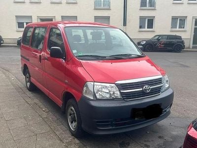 Gebraucht Toyota HiAce 117 PS (86 kW) 2010 Rot Van / Kleinbus