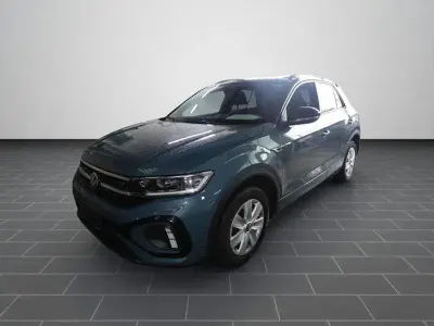 Używany VW T-Roc 150 KM (110 kW) 2025 Niebieski SUV