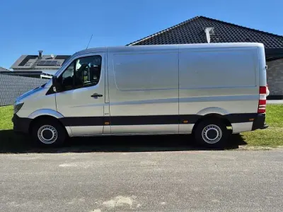 Gebraucht Mercedes Sprinter 129 PS (94 kW) 2016 Silber Van