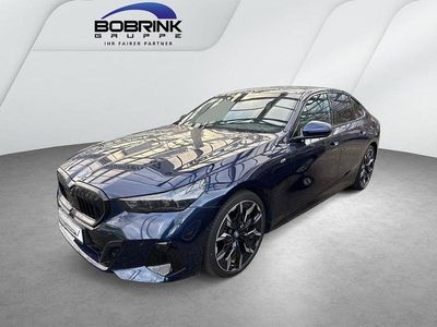 Usata BMW 550e M Sport 313 CV (230 kW) 2024 Blu Berlina