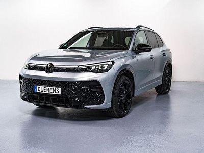 Gebraucht VW Tiguan Style 150 PS (110 kW) 2024 Oyster silver metallic SUV
