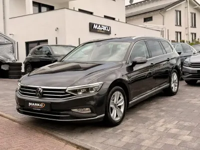 Gebraucht VW Passat Elegance 200 PS (147 kW) 2023 Grau Kombi