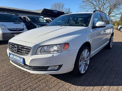 Gebraucht Volvo V70 231 PS (169 kW) 2013 Weiß Kombi