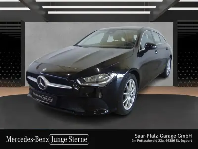 Gebraucht Mercedes CLA180 Shooting Brake 136 PS (100 kW) 2023 Schwarz Kombi