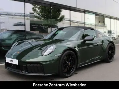 Nieuw Porsche 992 541 PK (397 kW) 2026 Groen Coupé