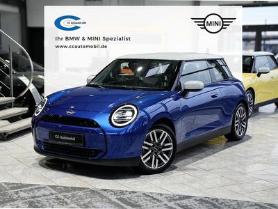 Blau Gebraucht 2024 Mini Cooper Classic Kleinwagen | 27.999 € (Fairer Preis)