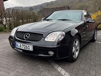 Usata Mercedes SLK200 163 CV (119 kW) 2002 Nero Cabrio