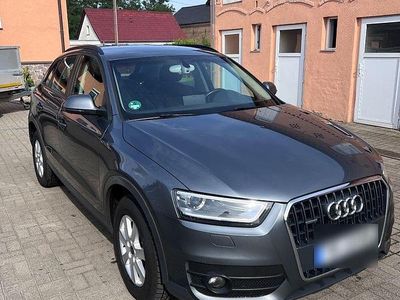 Gebraucht Audi Q3 Ambiente 140 PS (102 kW) 2013 Grau SUV