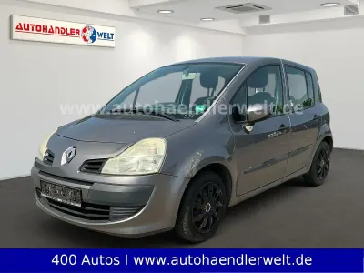 Gebraucht Renault Modus Dynamique 75 PS (55 kW) 2009 Grau Van / Kleinbus