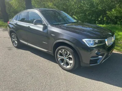 Gebraucht BMW X4 Executive 190 PS (139 kW) 2016 Grau SUV