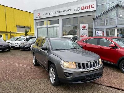 Gebraucht Jeep Compass Limited 136 PS (100 kW) 2015 Grau SUV