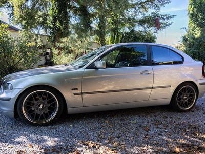 Usata BMW 325 Performance 192 CV (141 kW) 2001 Grigio Berlina