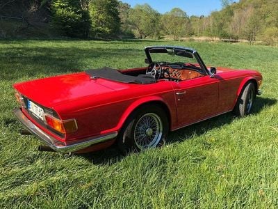 Rot Gebraucht 1973 Triumph TR6 Cabrio | 25.000 €