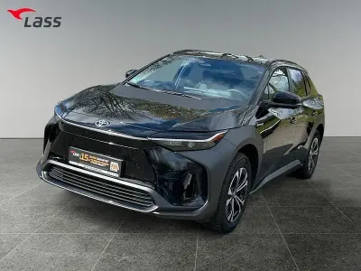 Gebraucht Toyota bZ4X Basis 150 kW (204 PS) 2023 Onyxschwarz SUV