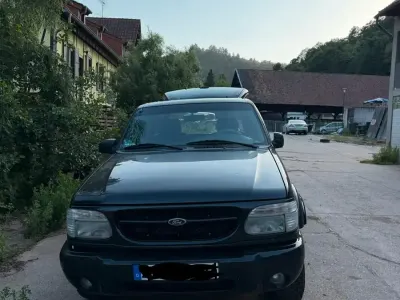 Gebraucht Ford Explorer 204 PS (150 kW) 2001 Schwarz SUV