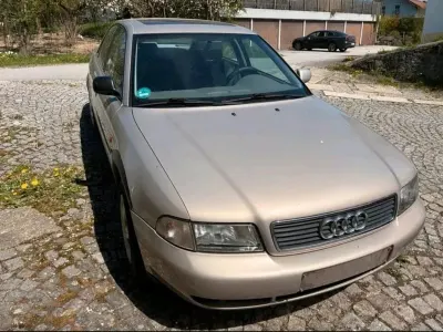 Gebraucht Audi A4 165 PS (121 kW) 1999 Beige Limousine