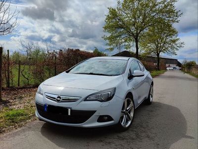 gebraucht Opel Astra GTC Astra J2.0 Diesel 165 PS