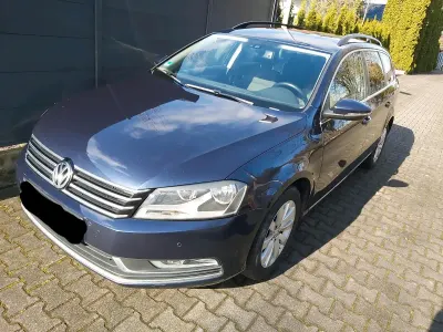 Gebraucht VW Passat 122 PS (89 kW) 2013 Blau Kombi