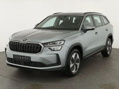 Neu Skoda Kodiaq Selection 150 PS (110 kW) 2026 Smokey diamond silver metallic SUV