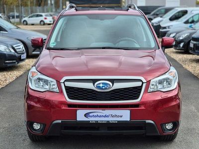 Gebraucht Subaru Forester Exclusive+ 147 PS (108 kW) 2015 Rot SUV
