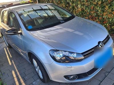 Gebraucht VW Golf VI Style 105 PS (77 kW) 2011 Silber Kleinwagen