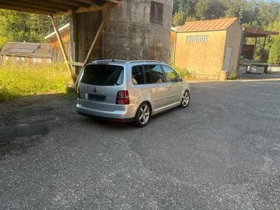 Gebraucht VW Touran 140 PS (102 kW) 2006 Silber Van / Kleinbus
