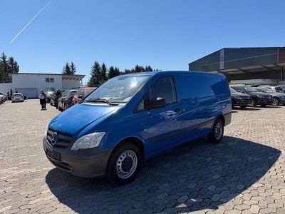 Second-hand Mercedes Vito 163 CP (119 kW) 2013 Albastru Van