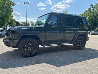 Mercedes G400