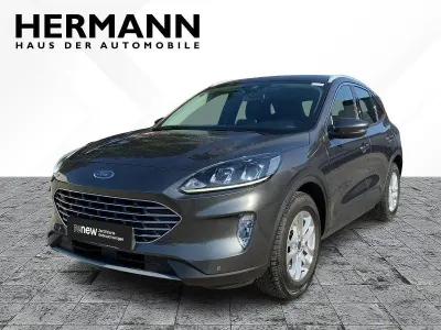 Gebraucht Ford Kuga Titanium 150 PS (110 kW) 2022 Grau SUV