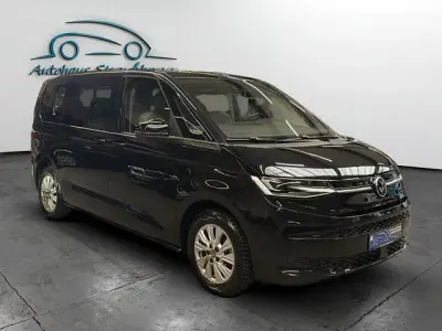 Gebraucht VW Multivan Life 177 PS (130 kW) 2025 Schwarzkeine angabe Van / Kleinbus