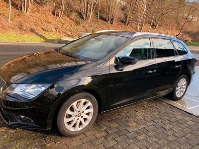 Second-hand Seat Leon ST CONNECT 110 CP (80 kW) 2016 Negru Break