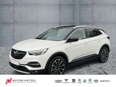 Używany Opel Grandland X Ultimate 224 KM (164 kW) 2020 Biały SUV