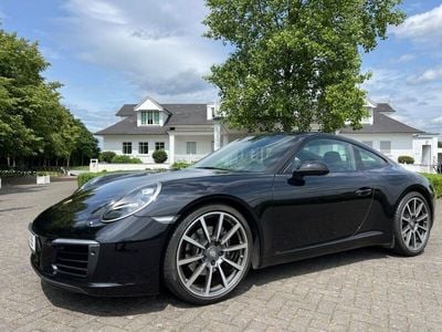 Porsche 911 Carrera