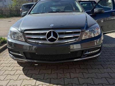 Gebraucht Mercedes C300 Avantgarde 231 PS (169 kW) 2010 Grau Kombi