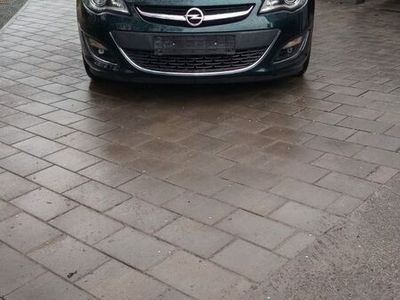 gebraucht Opel Astra Sports Tourer 1.4 Navi Xenon AHK Standheiz
