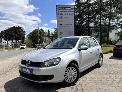 Gebraucht VW Golf VI Trendline 80 PS (58 kW) 2009 Silber Kleinwagen