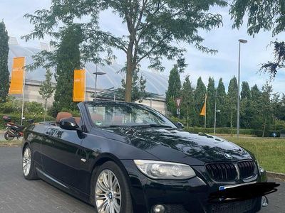 Schwarz Gebraucht 2013 BMW 330 Cabriolet M Sport Cabrio | 13.900 € (Etwas zu teuer)