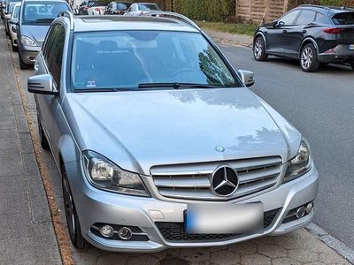 Gebraucht Mercedes C200 136 PS (100 kW) 2012 Silber Kombi