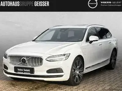 Gebraucht Volvo V90 Ultra 350 PS (257 kW) 2025 Weiß Kombi