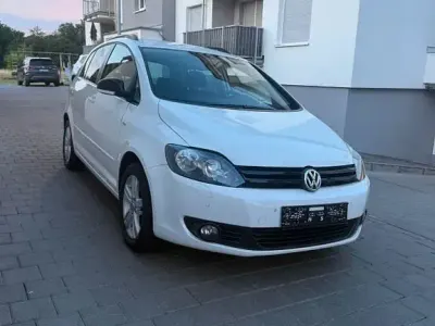 Gebraucht VW Golf Plus Cross Match 105 PS (77 kW) 2012 Weiß Van / Kleinbus