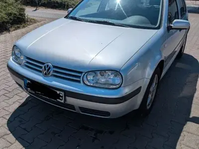Gebraucht VW Golf IV 101 PS (74 kW) 2002 Silber Limousine