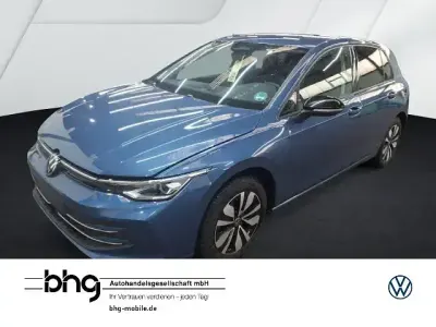 Używany VW Golf VIII Life 150 KM (110 kW) 2025 Niebieski Sedan/Limuzyna