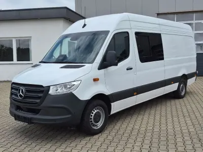 Gebraucht Mercedes Sprinter 170 PS (125 kW) 2024 Weiß Van