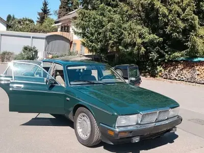 Käytetty Jaguar XJ40 222 HP (163 kW) 1990 Vihreä Sedan